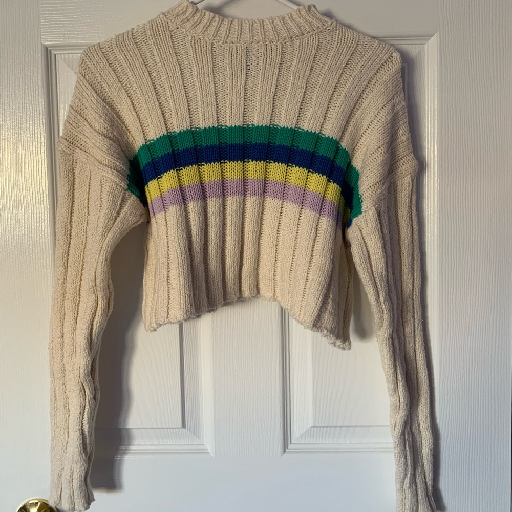 Cropped knit sweater